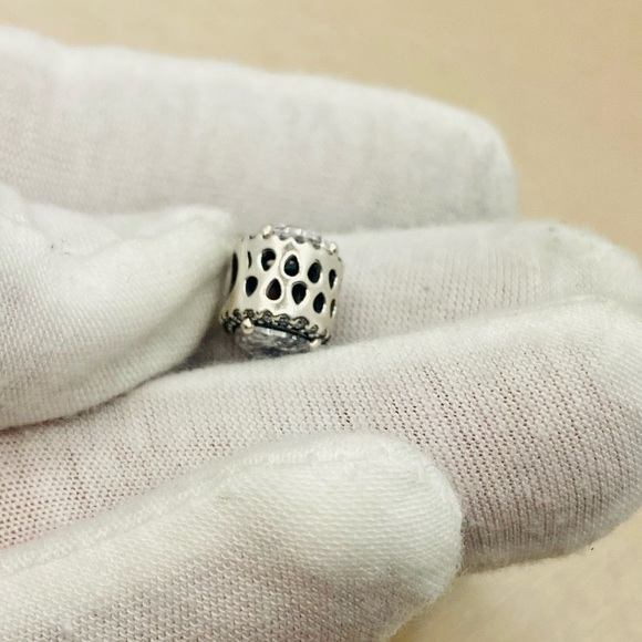 EUC Pandora 796245CZ Sterling Silver Radiant Teardrop Charm w/ Clear Zirconia - Picture 8 of 11